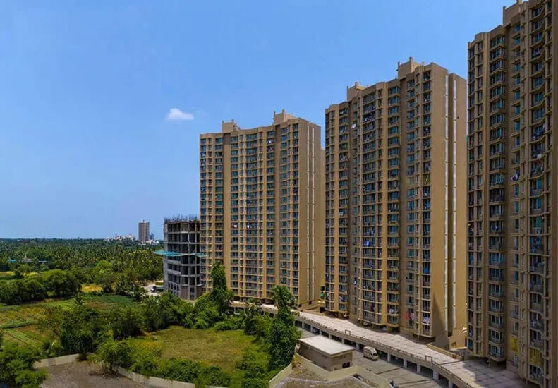 Gurukrupa Marina Enclave Malad