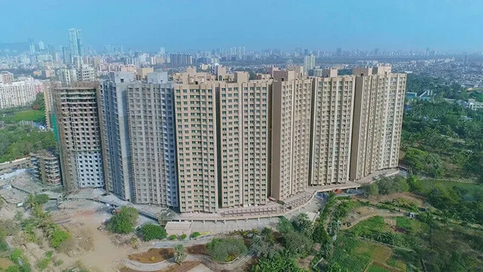 Gurukrupa Marina Enclave Malad